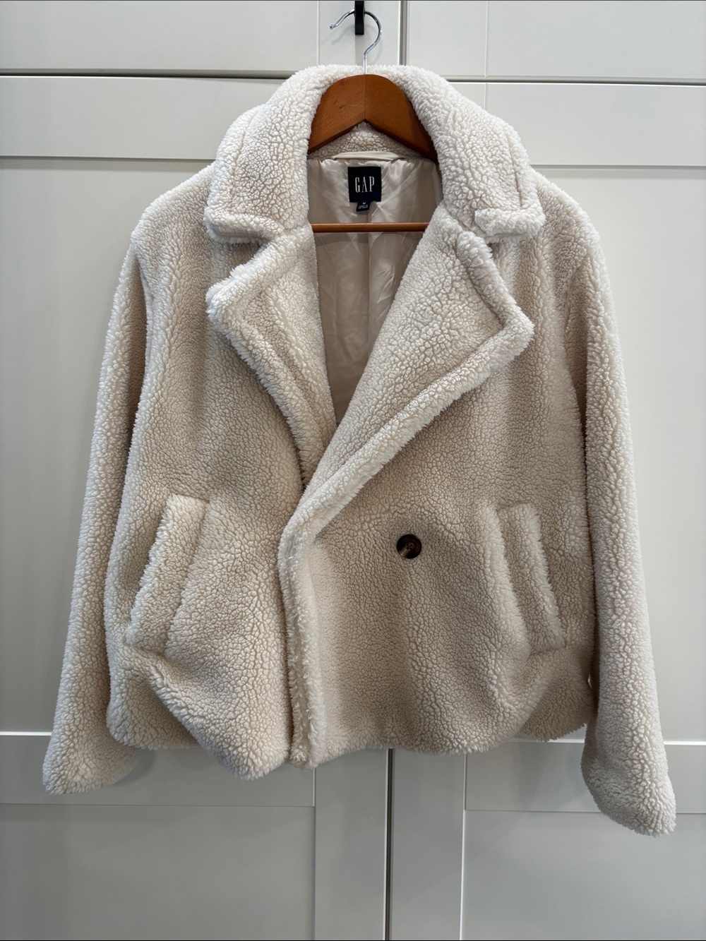 GAP Cream Teddy Sherpa Jacket